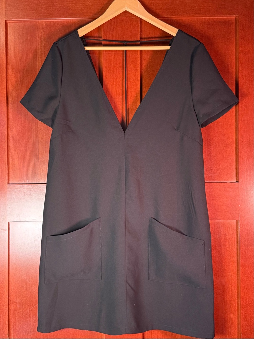 TOBI Black Deep V Neck Open Back Mini Shift Dress L
